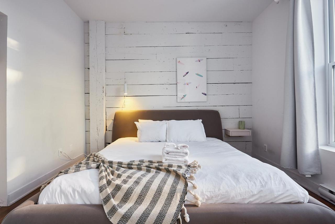 New Spacious Industrial Loft In Le Plateau By Den Stays Montreal Exterior photo
